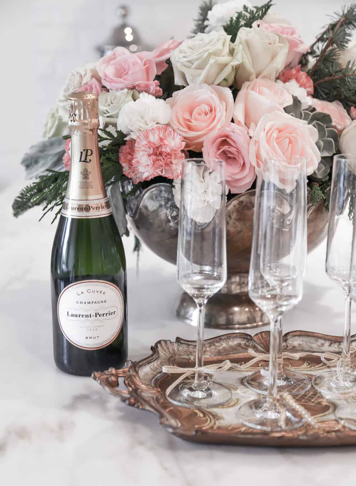 A Guide to Champagnes #champagnes #forthefeast