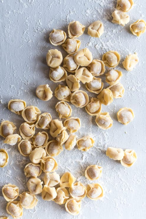 How to Make Tortellini #italianfood #italianrecipes #tortellini #pasta #bologna #italy